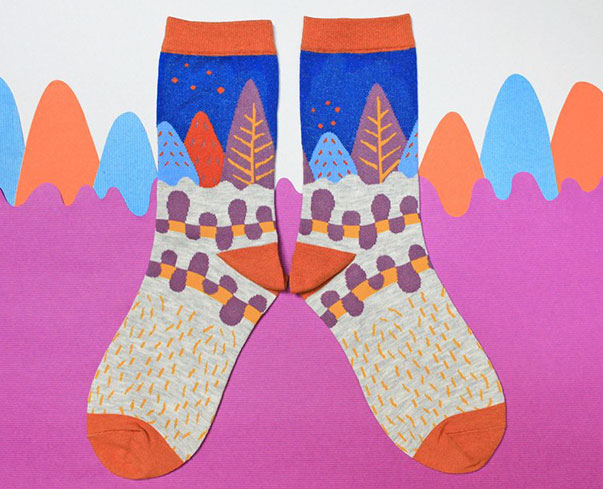 Zhuaji Bolong Socks Co., Ltd ..