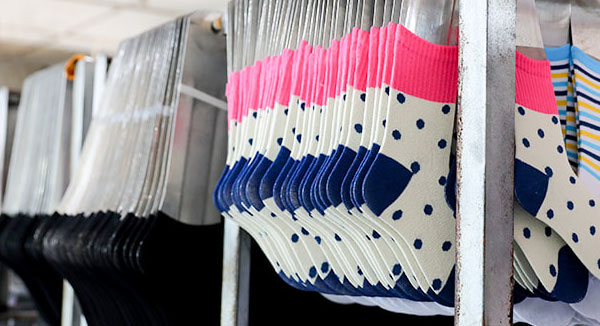 Zhuaji Bolong Socks Co., Ltd ..