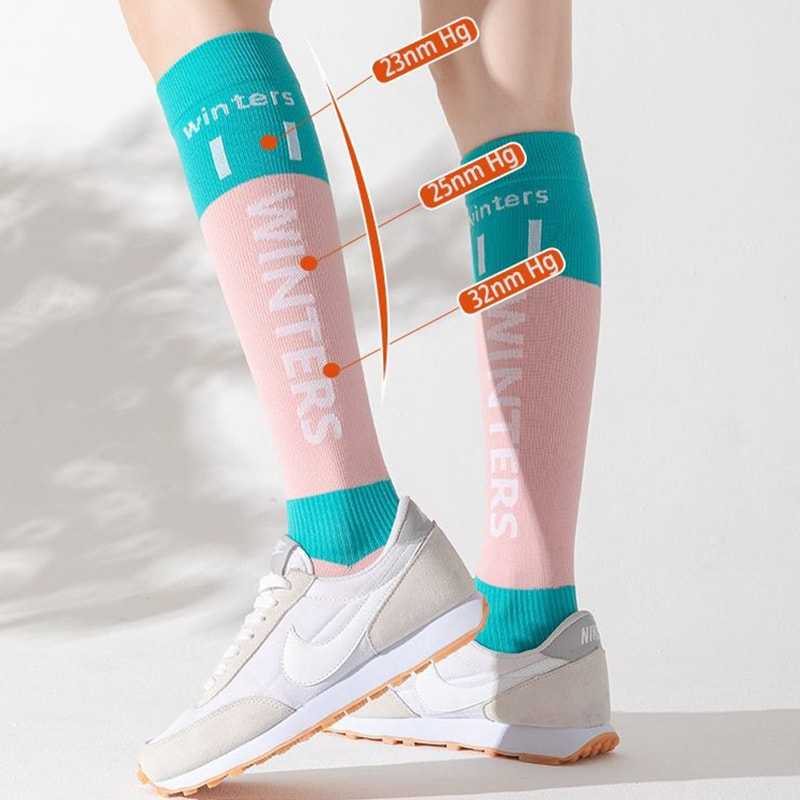 Sports musculi potest compriment socks pro Women scriptor Professional Opportunitas, currit, transiliens funem, pressura, attenuante cruribus, vitulum saginantur Sports musculi potest compriment socks pro Women scriptor Professional Opportunitas, currit, transiliens funem, pressura, attenuante cruribus, vitulum saginantur